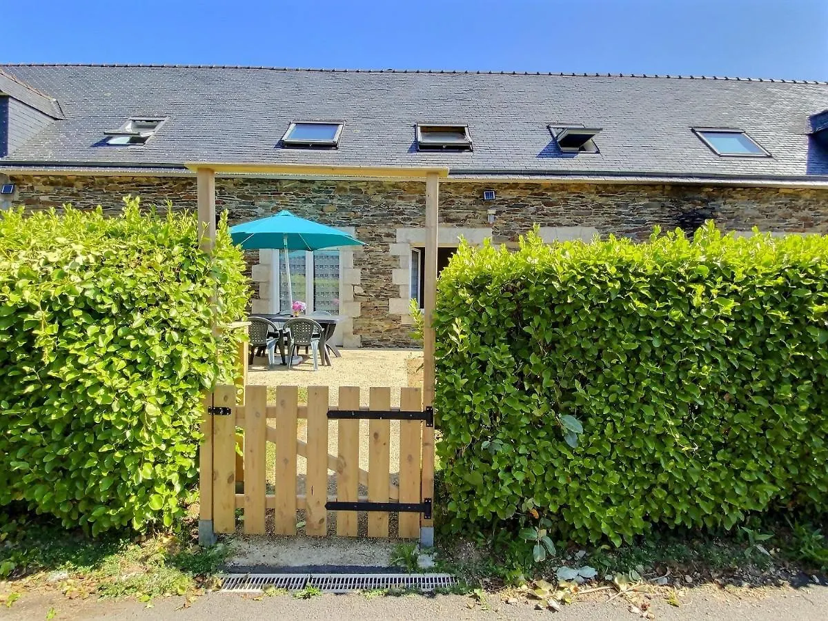 Casa de Férias Penty Ty Menez Hom Vila Plomodiern
